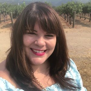 Meet your Posher, Lainie